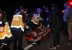 Sivas'ta 2 otomobil ve 1 traktör kazaya karıştı; 10 yaralı