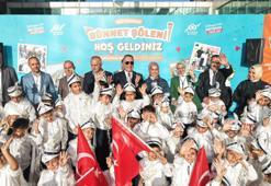 Sultangazi’de sünnet ettirilen çocuklar için şölen düzenlendi