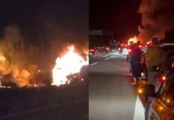 Yalova'da seyir halinde alev alan TIR küle döndü