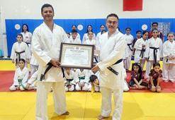 Başsavcı Oğuzhan Dönmez karatede siyah kuşak aldı