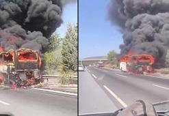Otoyolda yolcu otobüsü alev alev yandı