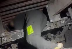 Çekicinin gizli bölmesinde 2 kaçak göçmen yakalandı