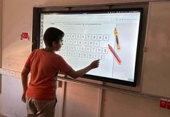 Her dersi oyunla öğreniyorlar