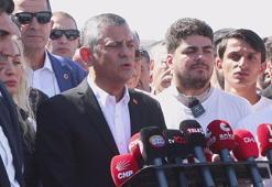 Özgür Özel Adana'dan 'Özgürlük Yürüyüşü' başlatan Gençlik Kolları üyelerini Silivri'de karşıladı