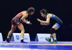 Nesrin Baş, Dünya Güreş Şampiyonası’nda finale çıktı