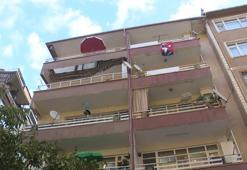 Güngören'de balkonu çöken bina tahliye edildi
