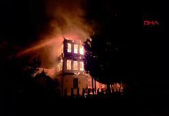 Bolu'da tarihi konak yandı