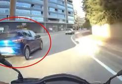 2 sürücünün 'yol verme' kavgası kask kamerasında