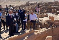 Japon Prensesi Akiko Mikasa, Harbetsuvan ve Karahantepe kazı alanlarını gezdi