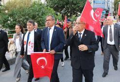 Emekli astsubaylar özlük hakları için yürüdü