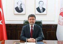 Bakan Yumaklı: 2 yangın kontrol altında, 1'inin de enerjisi düşürüldü