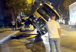 Avcılar'da çekiciden düşen minibüs yolda devrildi