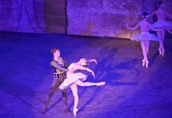 Aspendos'ta 'Kuğu Gölü' gecesi