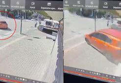 Sürücüsünün el frenini çekmeyi unuttuğu otomobil kuyumcu dükkanına çarptı