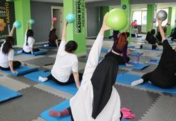 Vanlı kadınlar, spor yaparak hem kilo veriyor hem de sosyalleşiyor