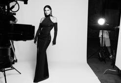 Demet Özdemir’den siyah beyaz pozlar