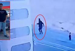 Yola çıkan çocukları yakalamak isterken otomobil çarptı, öldü