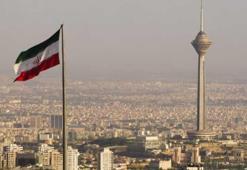 İran: Hasar gören nükleer tesisler yeniden inşa edilecek