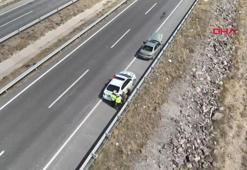 Polisi görünce arıza yaptığı gerekçesiyle aracını emniyet şeridine çekti, ehliyetsiz çıktı