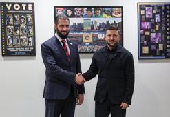 Ukrayna Devlet Başkanı Zelenskiy ile Suriye Cumhurbaşkanı Şara bir araya geldi