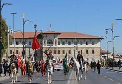 Sivas'ta 'Ahilik Haftası' atlı birlik ve mehteranla kutlandı
