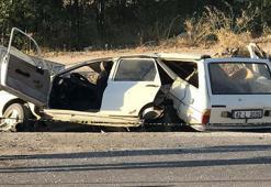 Konya'da 2 otomobil çarpıştı; ikizler öldü, 5 yaralı