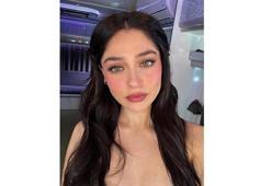 Cemre Baysel'den karavan pozları