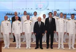 Bakan Güler, Deniz Kuvvetleri Komutanlığı personelini kabul etti
