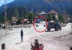 Otomobiller çarpıştı; 2 yaralı