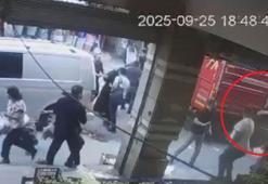 Ankara’da pazarcılar arasında silahlı ‘tezgah yeri’ kavgasına ait kamerası görüntüleri ortaya çıktı