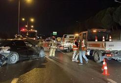 Sultangazi'de otomobile çarpan sürücü kaçtı; yaralı hastaneye kaldırıldı