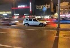 Avcılar’da otomobille giderken kavşağı kaçırdı, metrelerce ters yönde geri sürdü