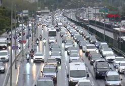 İstanbul'da haftanın ilk iş gününde trafik yoğunluğu