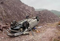 Şarampole devrilen otomobilin sürücüsü ağır yaralandı