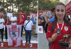 Samsunsporlu Yağmur Tosun, Türkiye rekoru kırdı