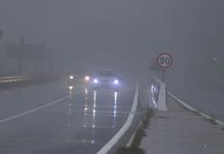 Bolu Dağı’nda sis ve sağanak etkili oldu