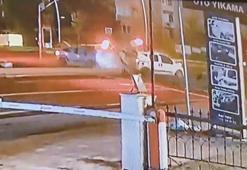 Büyükçekmece'de polis aracıyla hafif ticari araç çarpıştı: 1 ölü, 2' si polis 4 yaralı