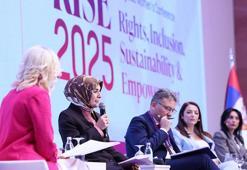 Bakan Göktaş, Belgrad Kadın Konferansı kapsamında düzenlenen panele katıldı