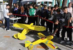 Samsun’da ‘Teknolojinin İzinde: Samsun’dan Dijital Çağa Yolculuk Bilim Şenliği’ başladı