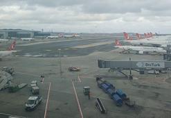 İstanbul Havalimanı'nda uçuşlara rüzgar engeli