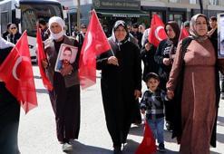 Evlat eylemine katılan anne: Allah'ın izniyle terörsüz Türkiye olacak