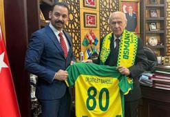 Osmaniyespor’dan Devlet Bahçeli’ye onursal başkanlık