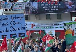 Zonguldak’ta İsrail’i protesto için denize açıldılar