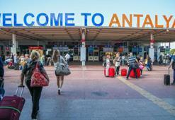 Antalya turizminde yeni 2 rekor; her 4 turistten 1'i Rus
