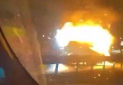 Küçükçekmece D-100'de otomobil yandı