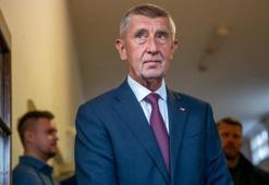 Çekya'daki genel seçimi eski Başbakan Babis'in partisi ANO önde tamamladı