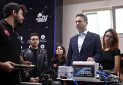 Bakan Bayraktar, Samsun'da öğrencilerle buluştu