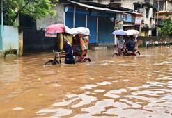 Hindistan'da sel: 18 ölü