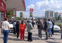 Eski eşi ile onun yanındaki kişiyi bıçaklayıp, kaçtı