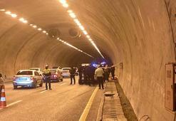 Ankara’da otomobilin içerisinde silahlı kavga: 1 ölü, 1 yaralı